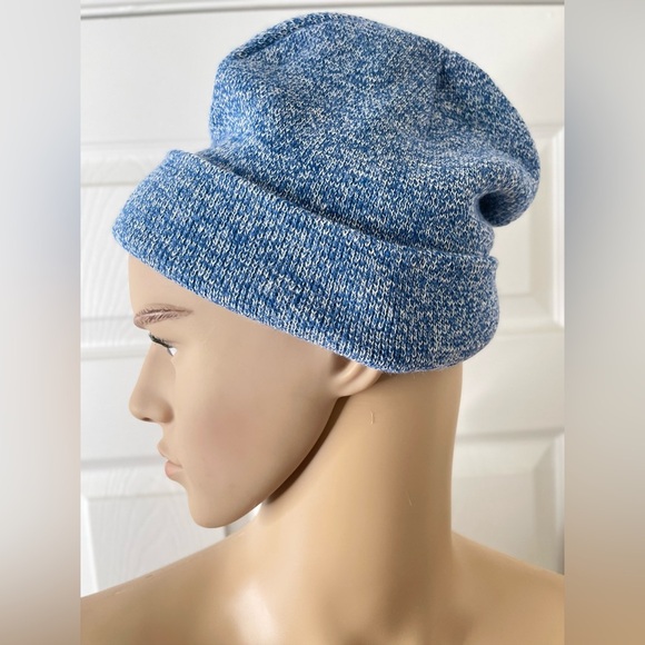 Old Navy Blue Knit Hat Textured Design - Picture 4 of 5